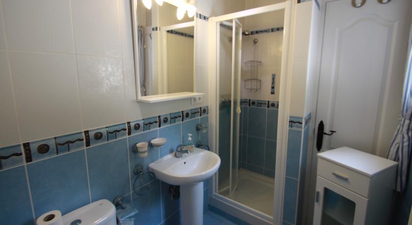 Chrisuli - Well Furnished Villa With Panoramic Views In 모라이라 객실 사진