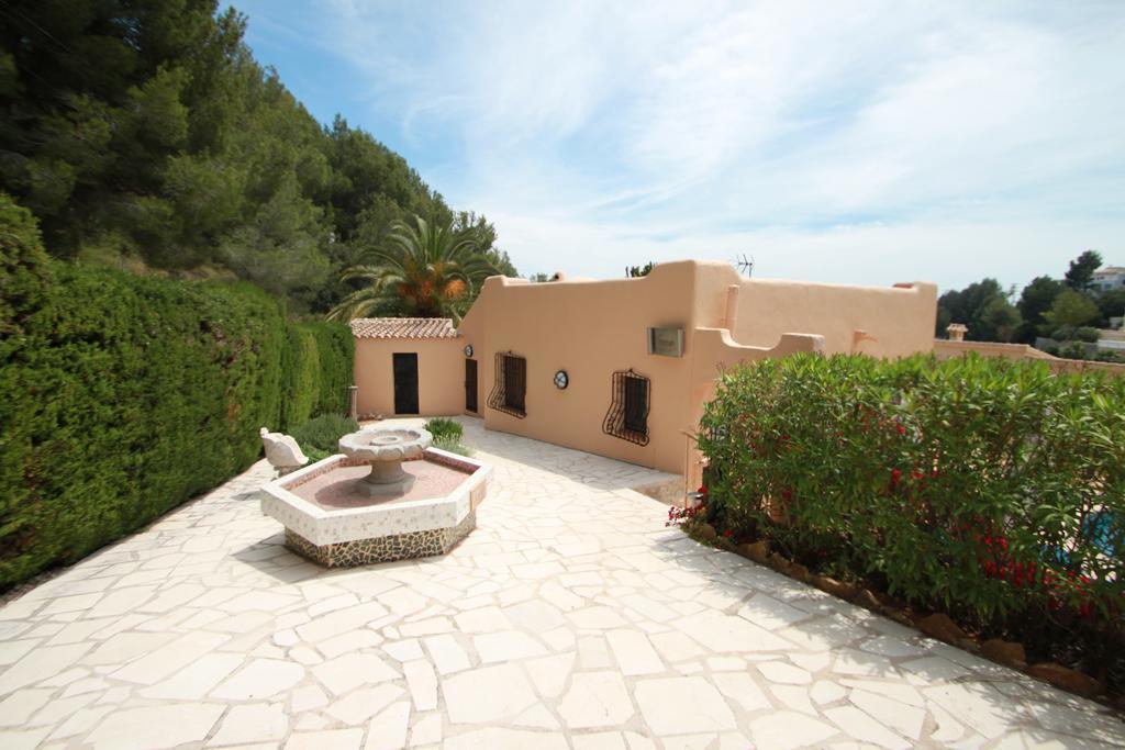 Chrisuli - Well Furnished Villa With Panoramic Views In 모라이라 객실 사진