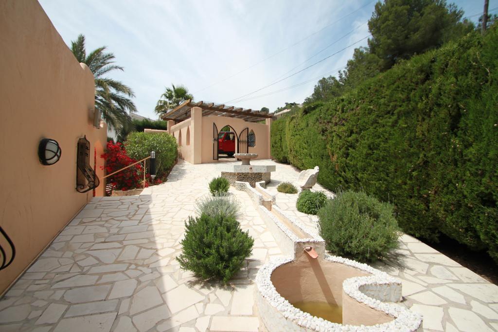 Chrisuli - Well Furnished Villa With Panoramic Views In 모라이라 객실 사진